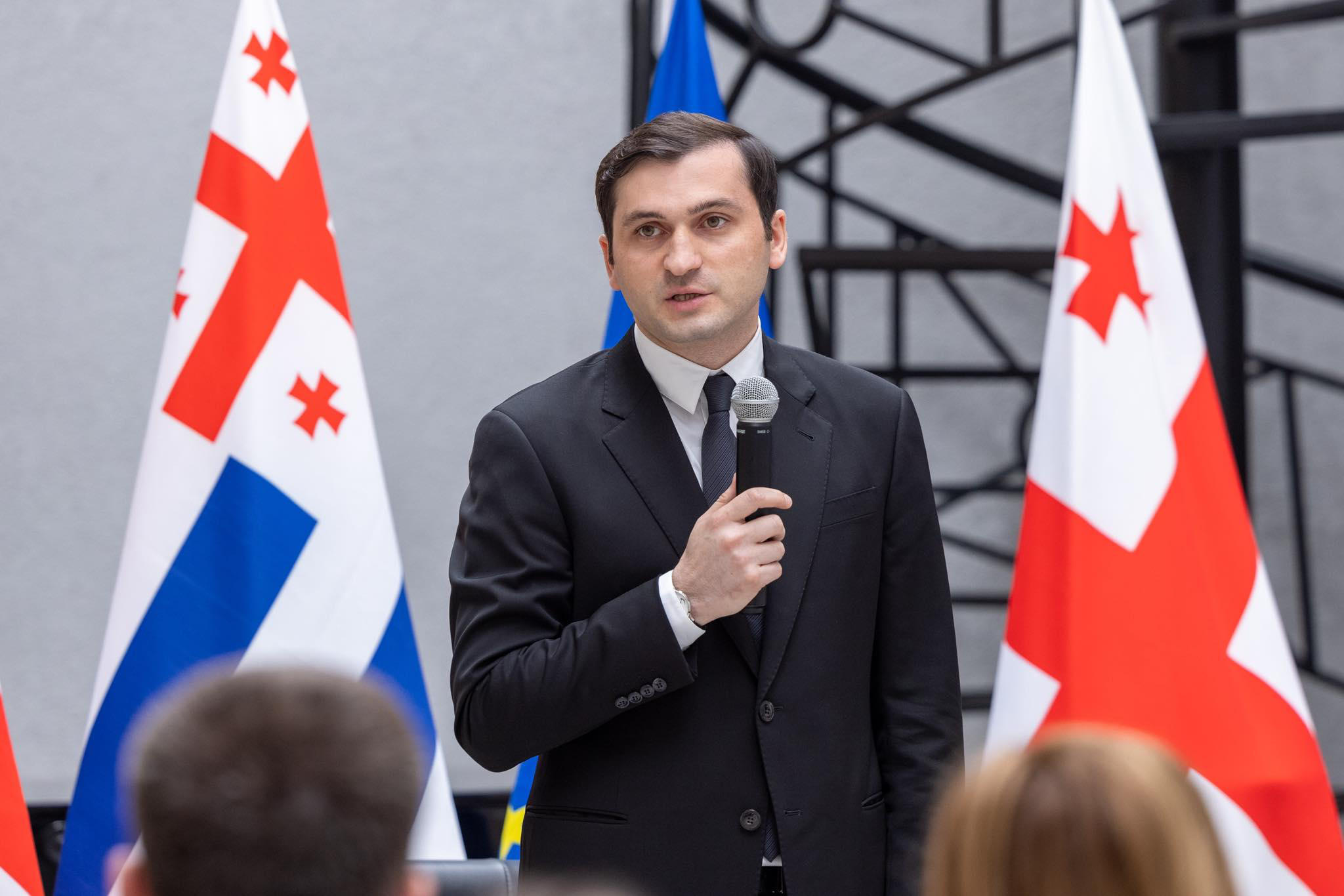 თორნიკე რიჟვაძე - პრემიერის ამ მოგზაურობაზე არცერთი თეთრი ბიუჯეტიდან არ დახარჯულა - ის დრო წარსულს ჩაბარდა, როდესაც საბიუჯეტო რესურსით ხდებოდა მაღალჩინოსნების პირადი მოგზაურობის თუ სხვა ხარჯების დაფარვა
