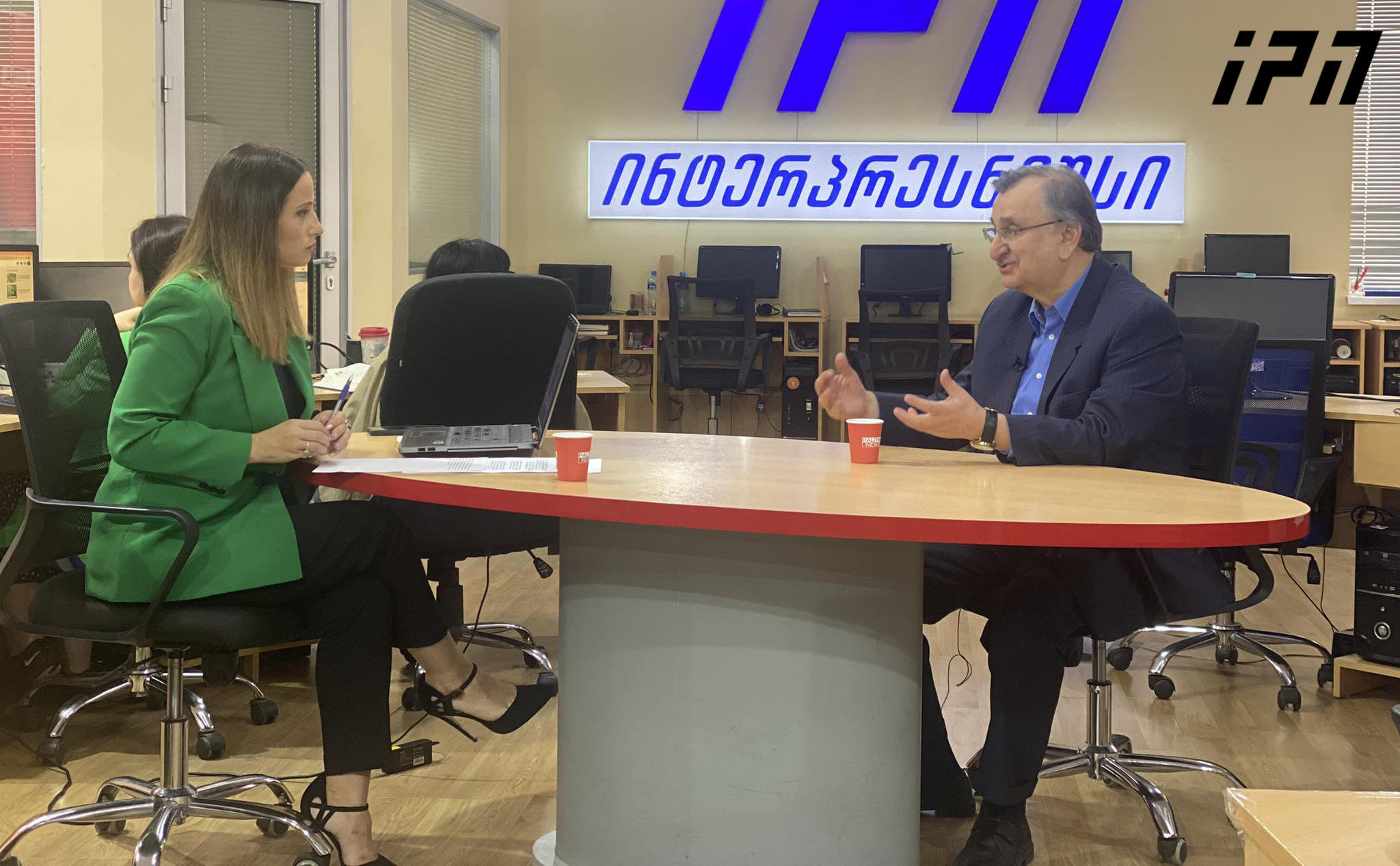 რომან გოცირიძე - აშკარაა, რომ პრემიერის იმპიჩმენტის საკითხი ოპოზიციის მხრიდან ვერ დაიძვრება, 50 ხელმოწერა ვერ შეგროვდება - „ლელოც“ დაგვეთანხმა, რომ ხელმოწერები არ დაიწყება