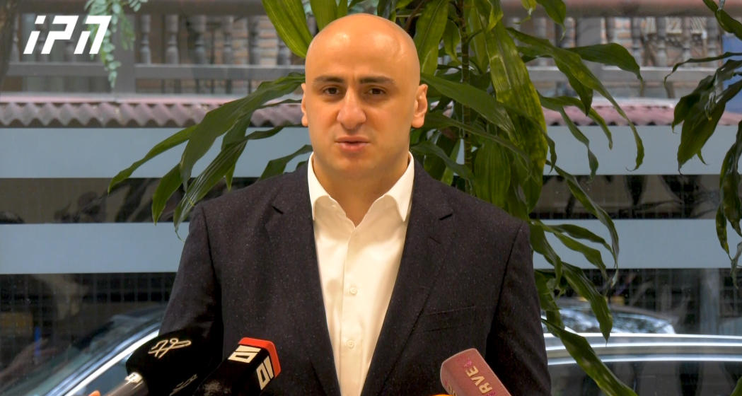 ნიკა მელია - „მიშამ ხომ გითხრათ წადითო და წადით, რაა!“ ამ ხალხის საყურადღებოდ: თქვა და გააკეთე არ არის გზა, რომლითაც დავდივარ - მიშამ ისიც თქვა: ვაშაძეს მოშივდა, ამიტომ წავიდა და ბიძინას საქმე აკეთაო