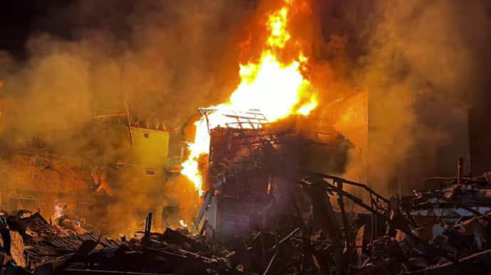 რუსები ოდესას დრონებით დაესხნენ თავს, დაზიანებულია საპორტო ინფრასტრუქტურა, დაშავებულია 6 ადამიანი