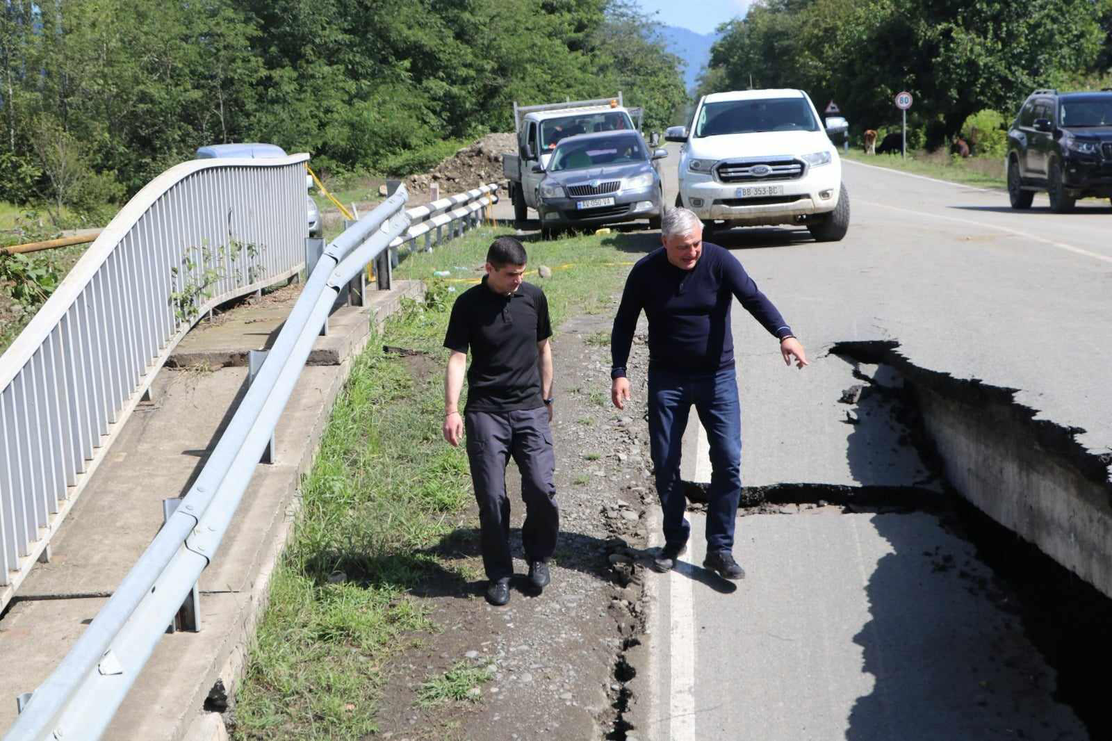 გურიის გუბერნატორი - ოზურგეთი-ჩოხატაურის დამაკავშირებელი დროებითი ხიდი ხვალ გაიხსნება