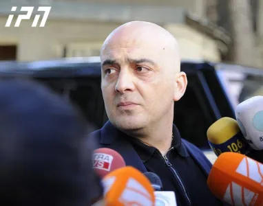ეროვნული ბანკის ინფორმაციით, ოთარ ფარცხალაძეს საბანკო აქტივებზე წვდომა და ფინანსური ტრანზაქციების შესრულება შეეზღუდა