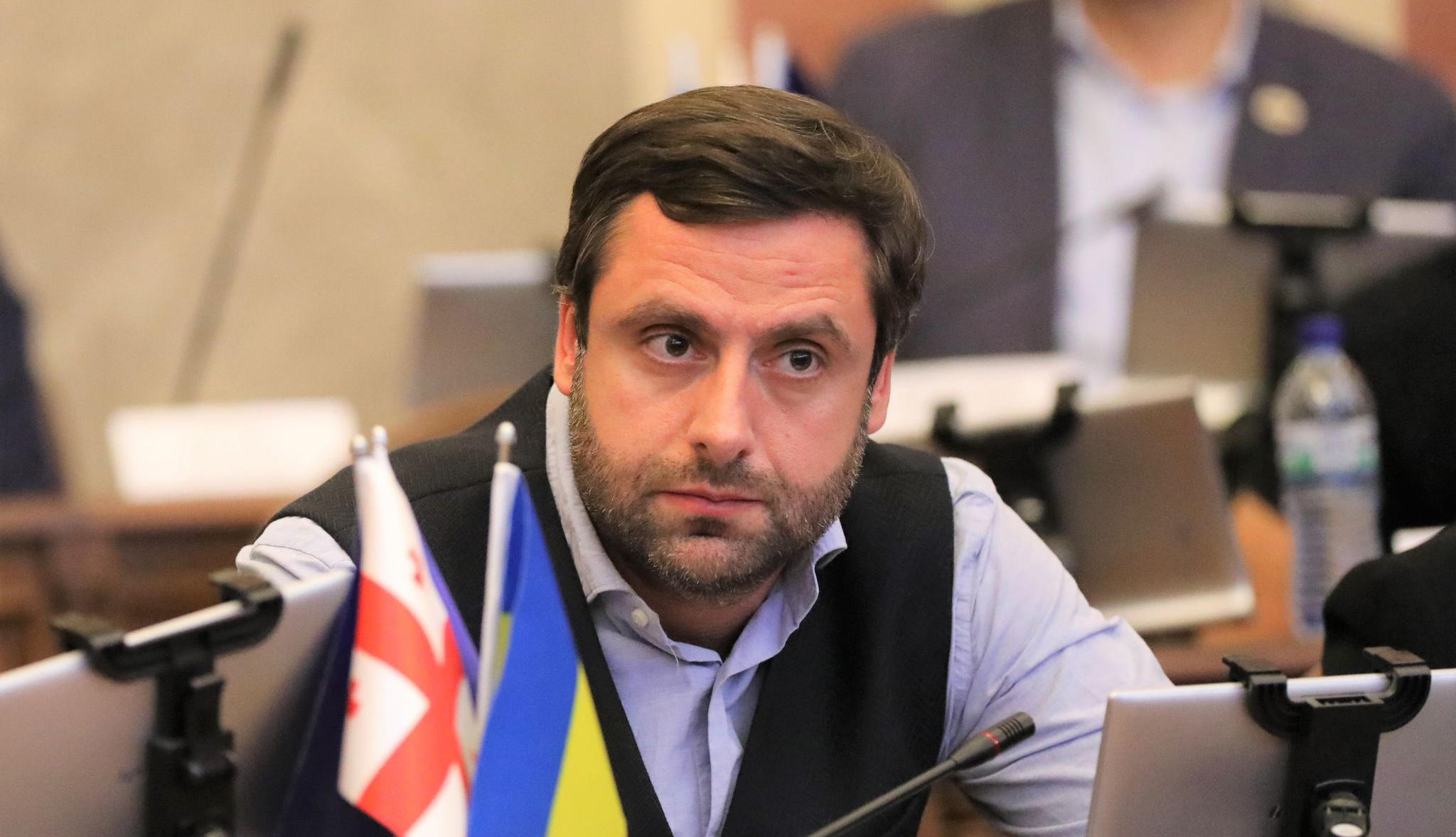 ლევან არველაძე ოპოზიციას - ნუ გააკეთებთ ქვეყნის ეკონომიკისთვის საზიანო განცხადებებს - მთავარი საფინანსო ინსტიტუტის მიმართ თქვენ მიერ გაჟღერებული ბრალდებები არასწორია