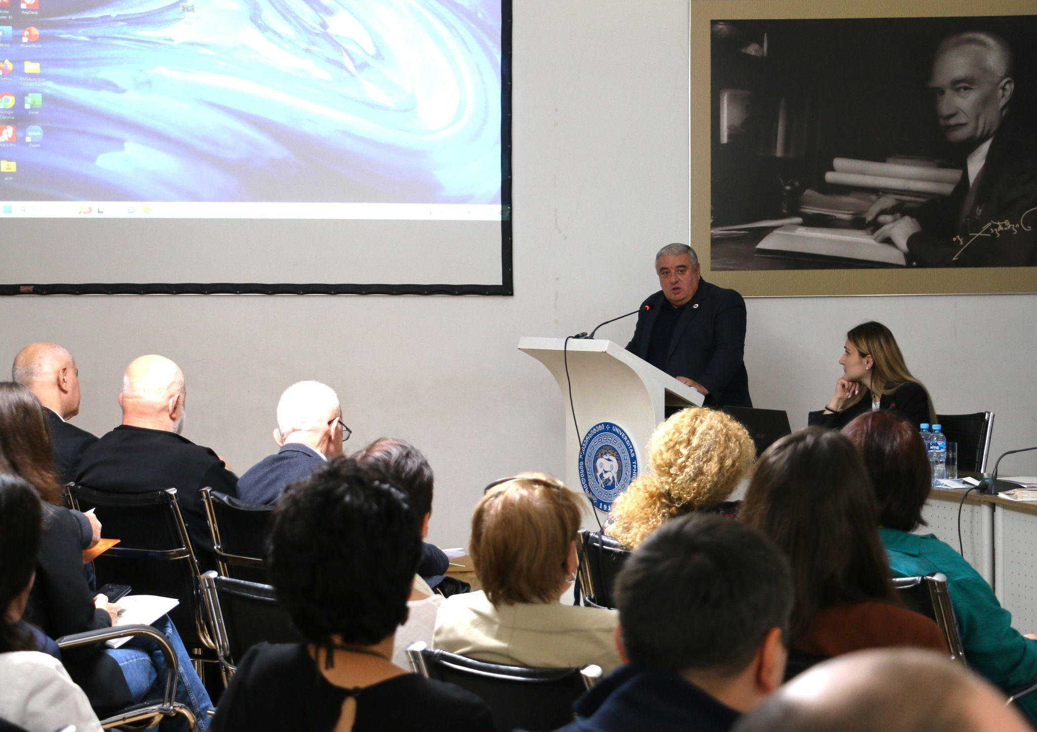 ჯაბა სამუშიამ სვანეთის კულტურული მემკვიდრეობისადმი მიძღვნილი კონფერენცია გახსნა