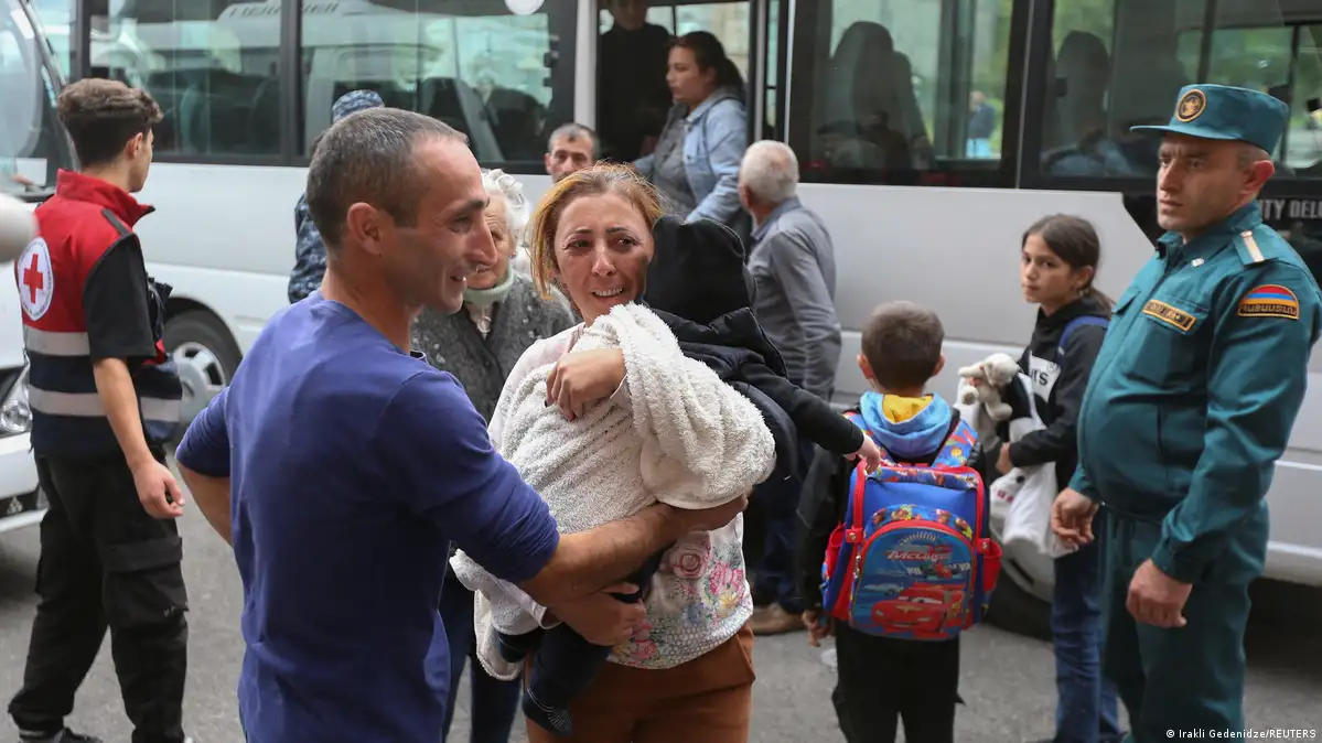 ყარაბაღიდან სომხეთში 2 900-ზე მეტი ყარაბაღელი სომეხი გადავიდა