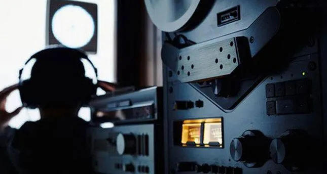 В этом году за незаконное получение, хранение, использование и распространение материалов, отображающих личную жизнь, уголовное преследование начато в отношении 24 человек, из которых 14 задержано