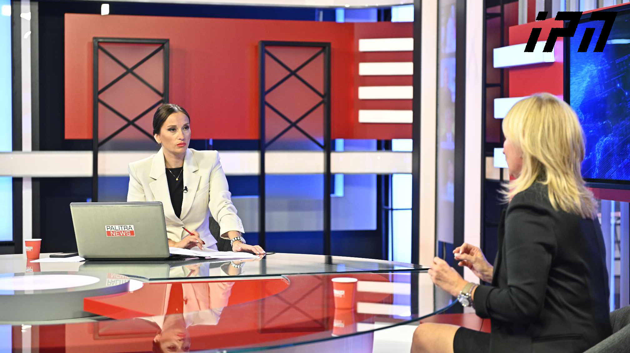 ნათია თურნავა - ზეწოლაა, როდესაც მოგვიწოდებენ: „დატოვეთ იქაურობა, გადადექით, დაე, გაჩერდეს ეროვნული ბანკი“ - არც გადაწყვეტილების მიღების და არც გაუქმების დროს, არასდროს ვიხელმძღვანელებთ გარედან ზეწოლით