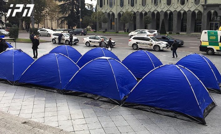 The ruling team plans to tighten the law and introduce new prohibitive norms regarding the arrangement of temporary constructions during gatherings and demonstrations