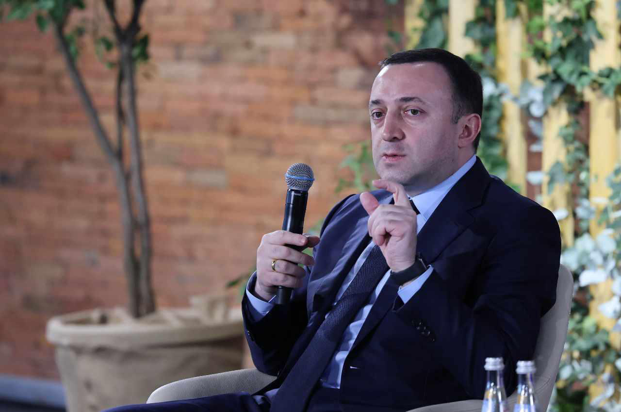 ირაკლი ღარიბაშვილი - დაკავშირებადობის ხელშეწყობას ჩვენთვის სტრატეგიული მნიშვნელობა აქვს, ჩვენს ქვეყანას აქვს ძალიან საინტერესო სტრატეგიული გეოგრაფიული მდებარეობა და ასევე მიმზიდველი ბიზნესგარემო