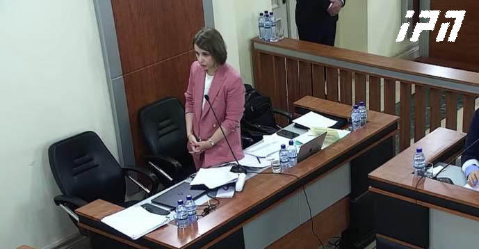 თამარ ჩუგოშვილი - მოვითხოვ, წარმოადგინონ მტკიცებულებები, როცა ამტკიცებენ, რომ ევროპულ შეხვედრებზე იყო მოლაპარაკებები ან ისეთი ქმედება, რითაც პრეზიდენტი შეიჭრა მთავრობის საქმიანობაში - გვაჩვენონ, რა მოლაპარაკებები იყო