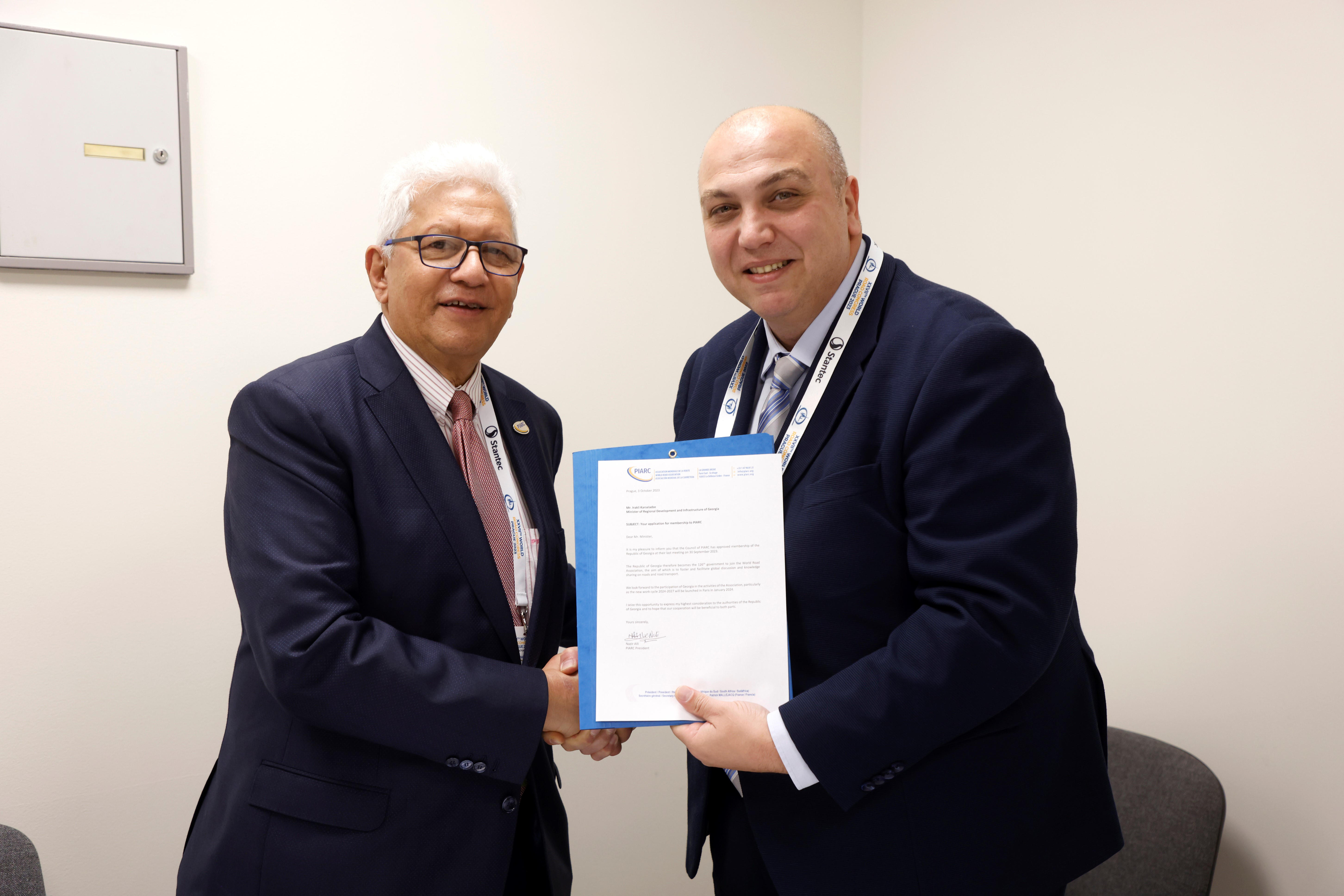 ირაკლი ქარსელაძე მსოფლიო საგზაო ასოციაციის პრეზიდენტს შეხვდა