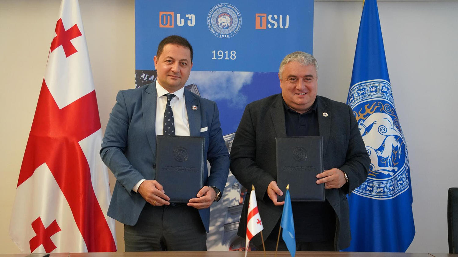 ჯაბა სამუშიამ თსუ-სა და საქსტატს შორის ურთიერთთანამშრომლობის მემორანდუმს მოაწერა ხელი