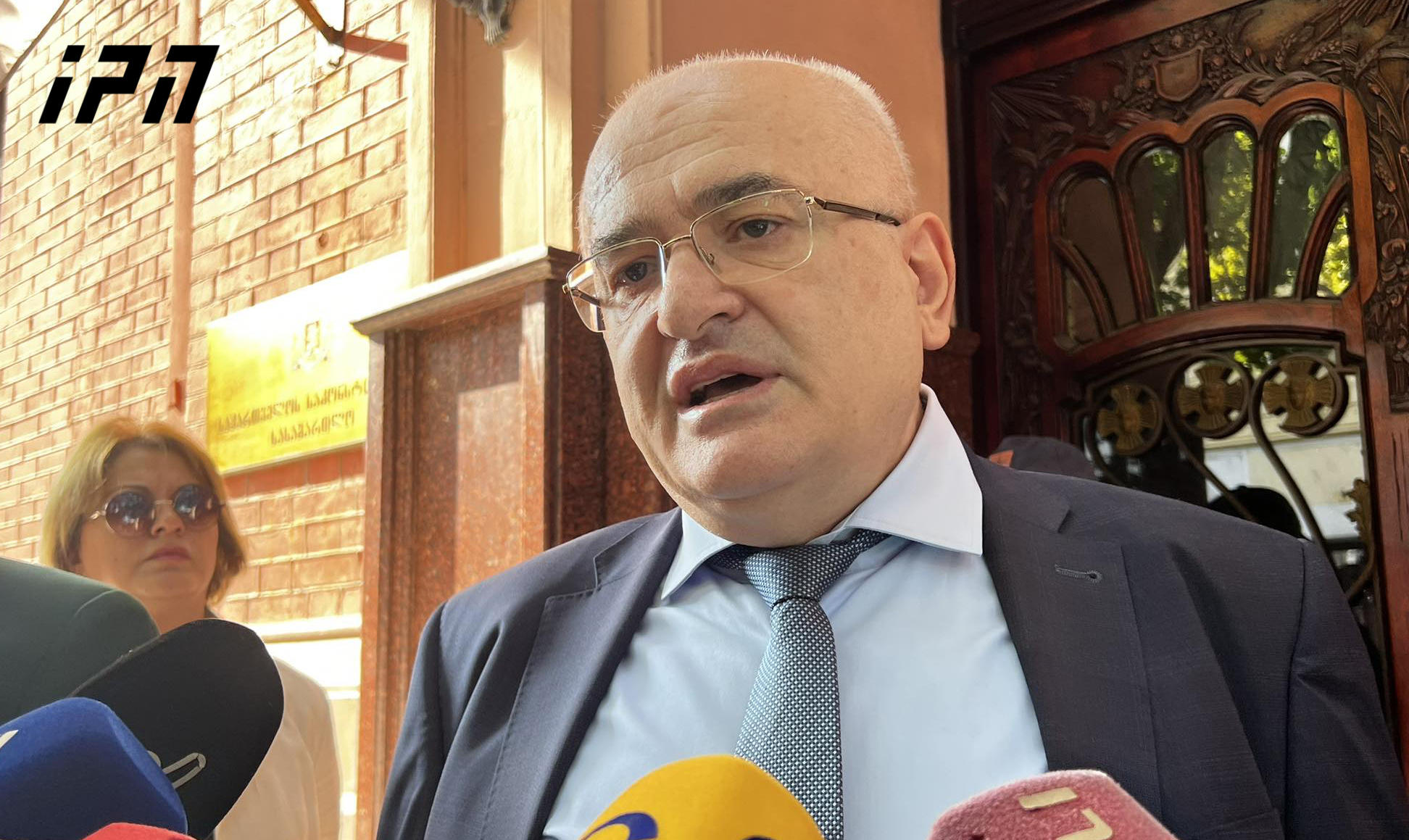 მერაბ ტურავა - ვიდრე არ იციან რა გადაწყვეტილებას მიიღებს სასამართლო, ცალკეული პოლიტიკოსების, ორგანიზაციებისა თუ ფიზიკური პირების წინასწარი ვარაუდი, არ არის სამართლებრივად სწორი და დაბალი სამართლებრივი კულტურის მაჩვენებელია