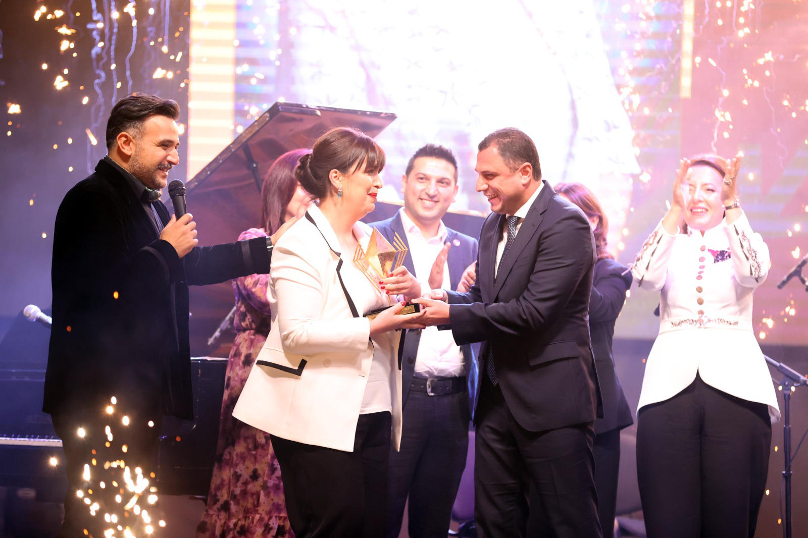 გიორგი ამილახვარმა მასწავლებლის ეროვნული ჯილდოს გადაცემის ღონისძიებაში მიიღო მონაწილეობა