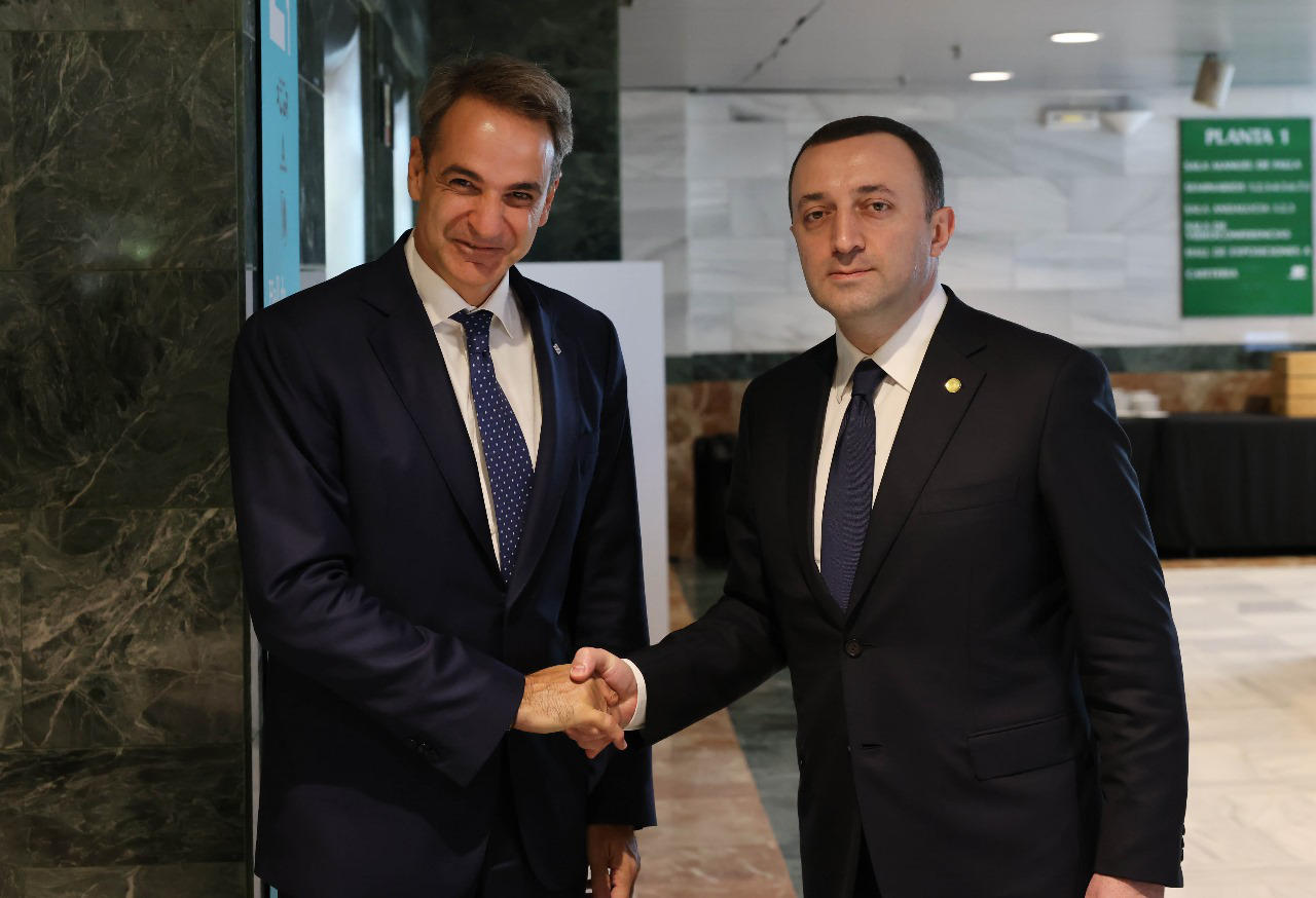 ირაკლი ღარიბაშვილი საბერძნეთის რესპუბლიკის პრემიერ-მინისტრ კირიაკოს მიცოტაკისს შეხვდა
