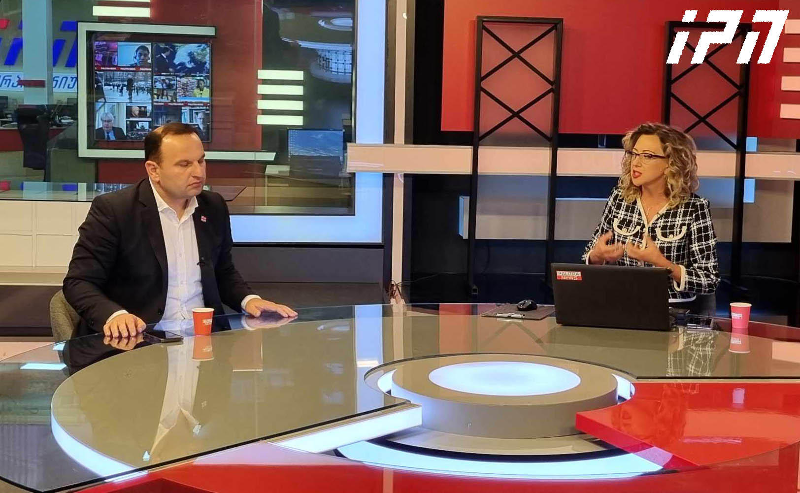 პაატა მანჯგალაძე - პრეზიდენტი თუ გვეთანხმება, რომ ფარცხალაძე რუსეთის ჯაშუშია და  პროკურატურაზე აქვს გავლენა და თუ გვეთანხმება, რომ „კლანი“ მართავს სასამართლოს, სააკაშვილს რატომ არ უშვებს?