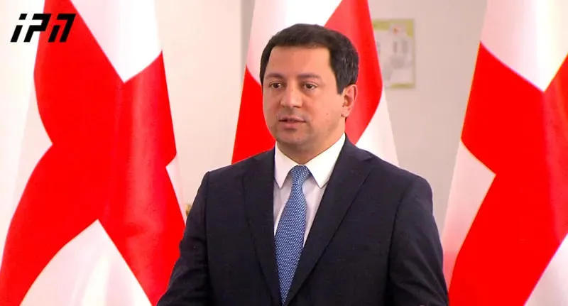 არჩილ თალაკვაძე პრეზიდენტზე - კრიტიკოსების განცხადებებს ერთადერთი ახსნა აქვს - თითოეულ მათგანს სურს, ხელისუფლების და საზოგადოების მიღწევა საკუთარ თავზე მიიწეროს