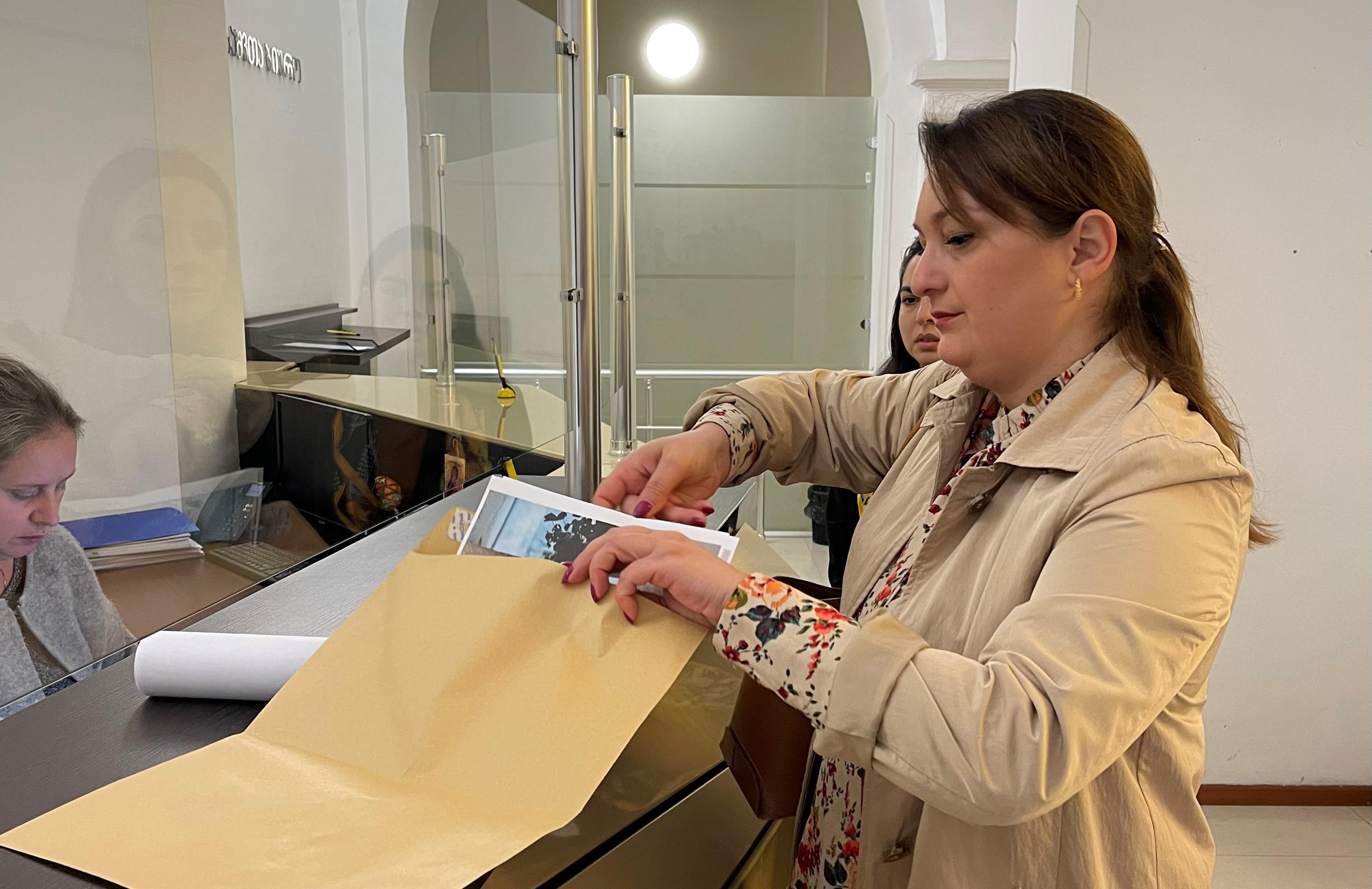 ნანა ტოხვაძე - განათლების მინისტრმა იკადრა ის, რაც კომუნისტურ პარტიასაც არ უკადრია, მას სკოლებში არ წარუდგენია დირექტორობის ერთ კანდიდატზე მეტი