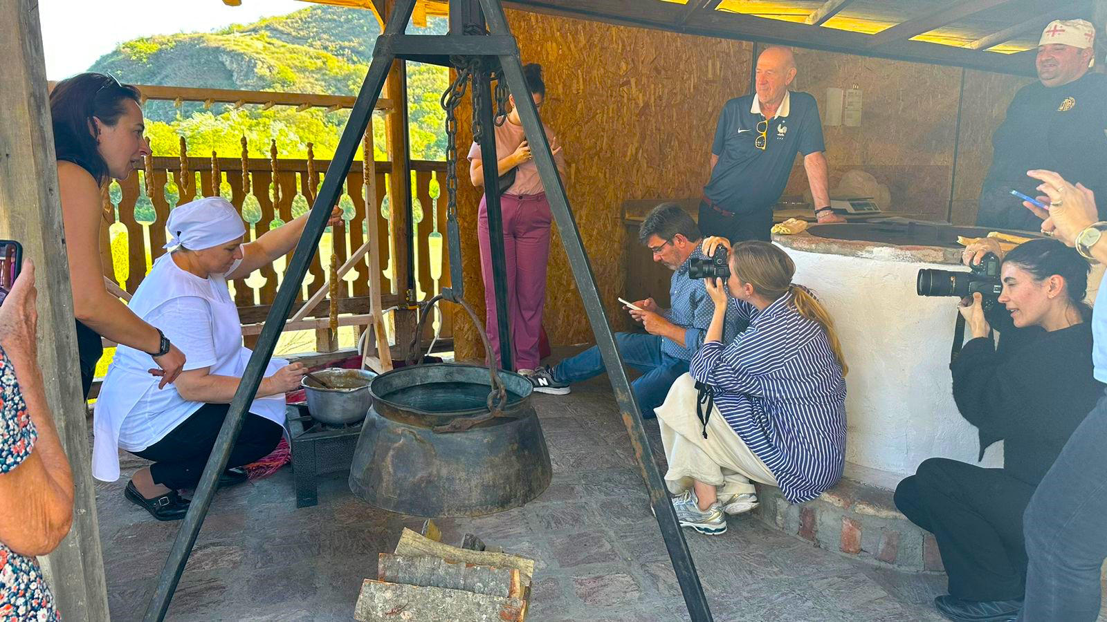 ბელგიელი ჟურნალისტები და ბლოგერები საქართველოს ტურისტულ პოტენციალს გაეცნენ