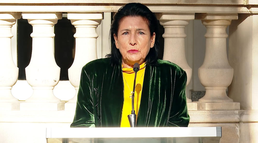 სალომე ზურაბიშვილი ნიკო კვარაცხელიაზე - არ ვიცი, რამდენი დღე დამრჩა, როგორც პრეზიდენტს, მაგრამ თუ ასე განვითარდა მოვლენები, ჩემთვის ძალიან ღირებული იქნება, რომ ეს იყოს ჩემ მიერ ჯილდოს ბოლოჯერ გადაცემა ასეთი ადამიანისთვის