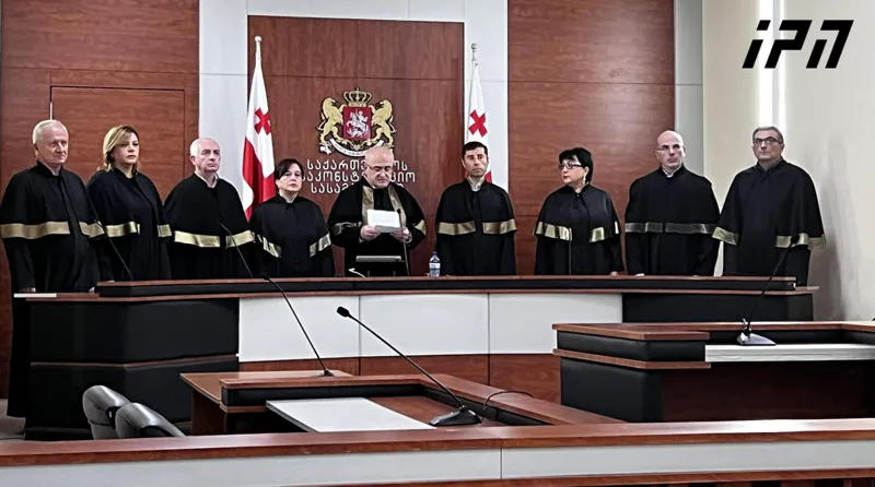 Конституционный суд установил нарушение президентом Конституции