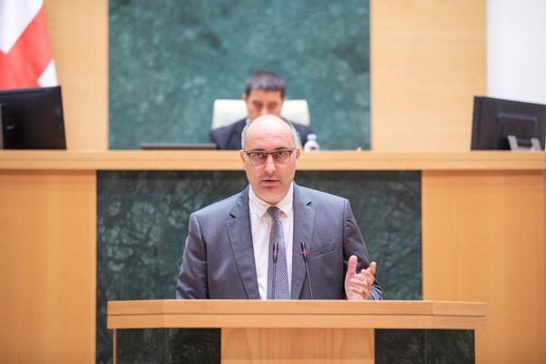 თავდაცვის მინისტრი - ეს იყო ცილისწამება ჩემსა და ჩემი შვილის წინააღმდეგ, სარჩელიც მაქვს შეტანილი და ფიზიკური პირისგან ვითხოვ ბოდიშს