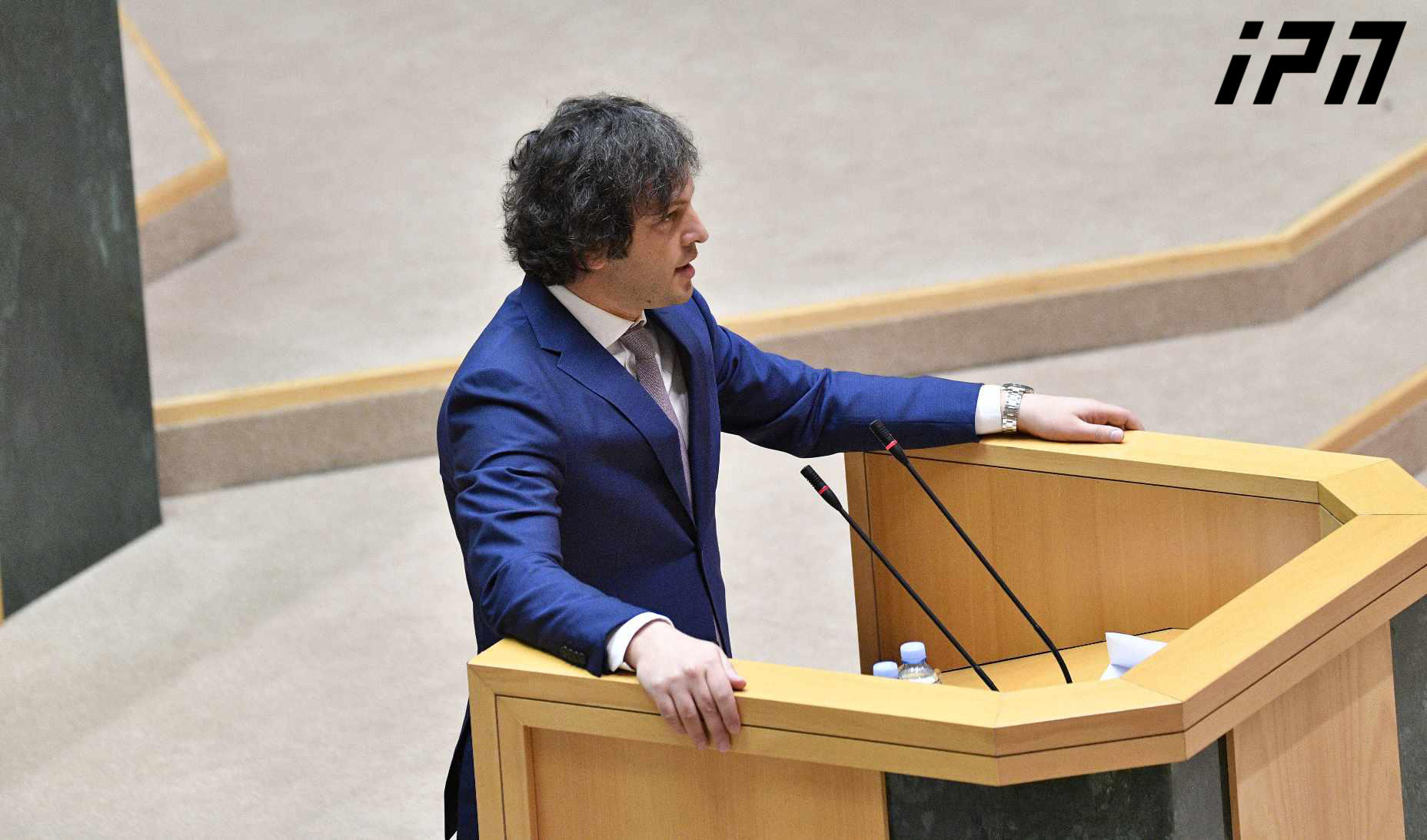 ირაკლი კობახიძე - პრეზიდენტმა სამი ვიზიტი ბიუჯეტიდან არ დააფინანსა, თუ ლეგიტიმური იყო, რატომ არ გასწია ხარჯები ბიუჯეტიდან? - სალომე ზურაბიშვილს ეგულებოდა „ნაცმოძრაობა“ პარლამენტში, თუმცა არ ეგულებოდა პროკურატურაში