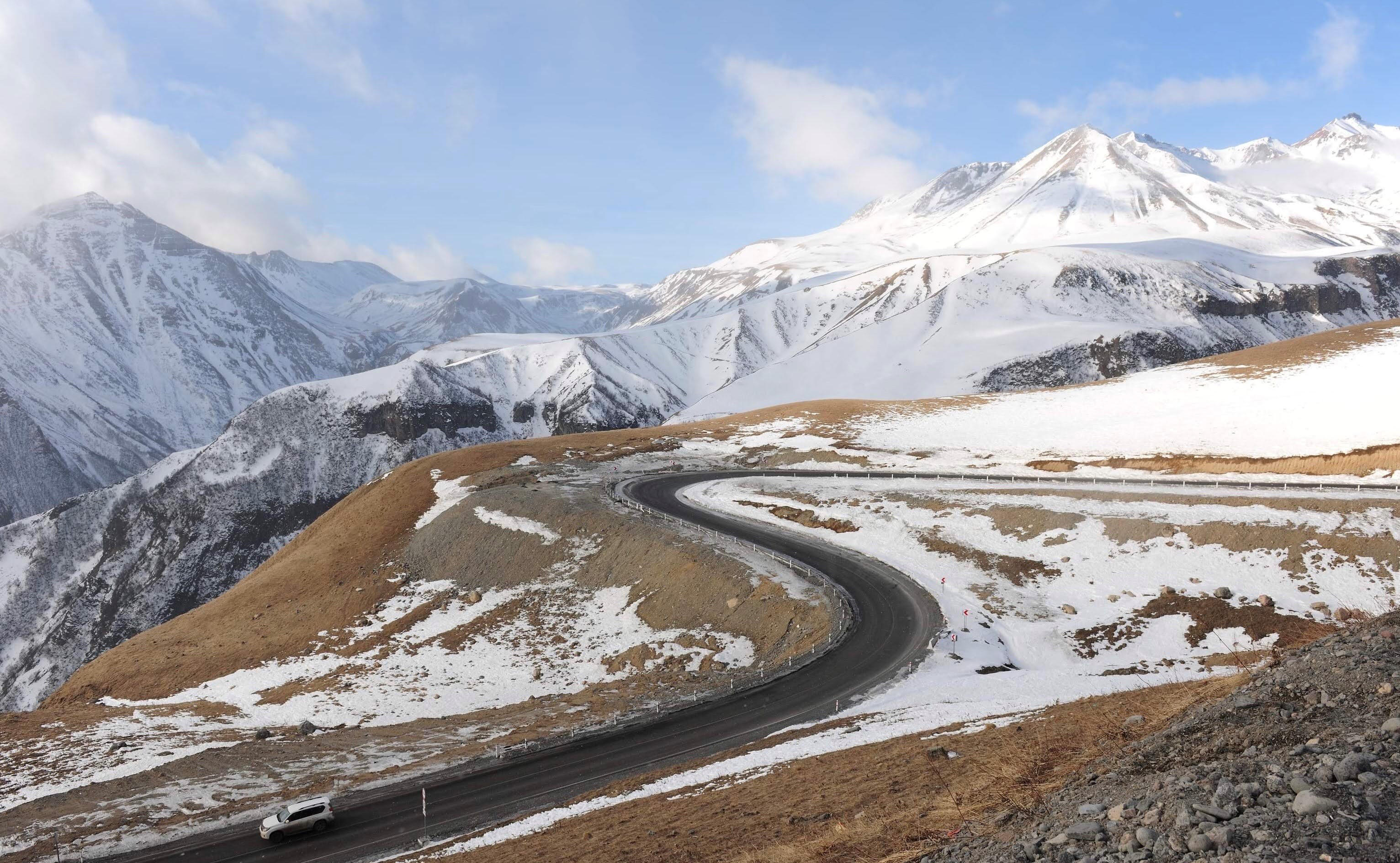 გუდაური(ფოსტა)-კობის მონაკვეთზე მისაბმელიანი და ნახევრადმისაბმელიანი ავტოტრანსპორტის მოძრაობა აღდგა