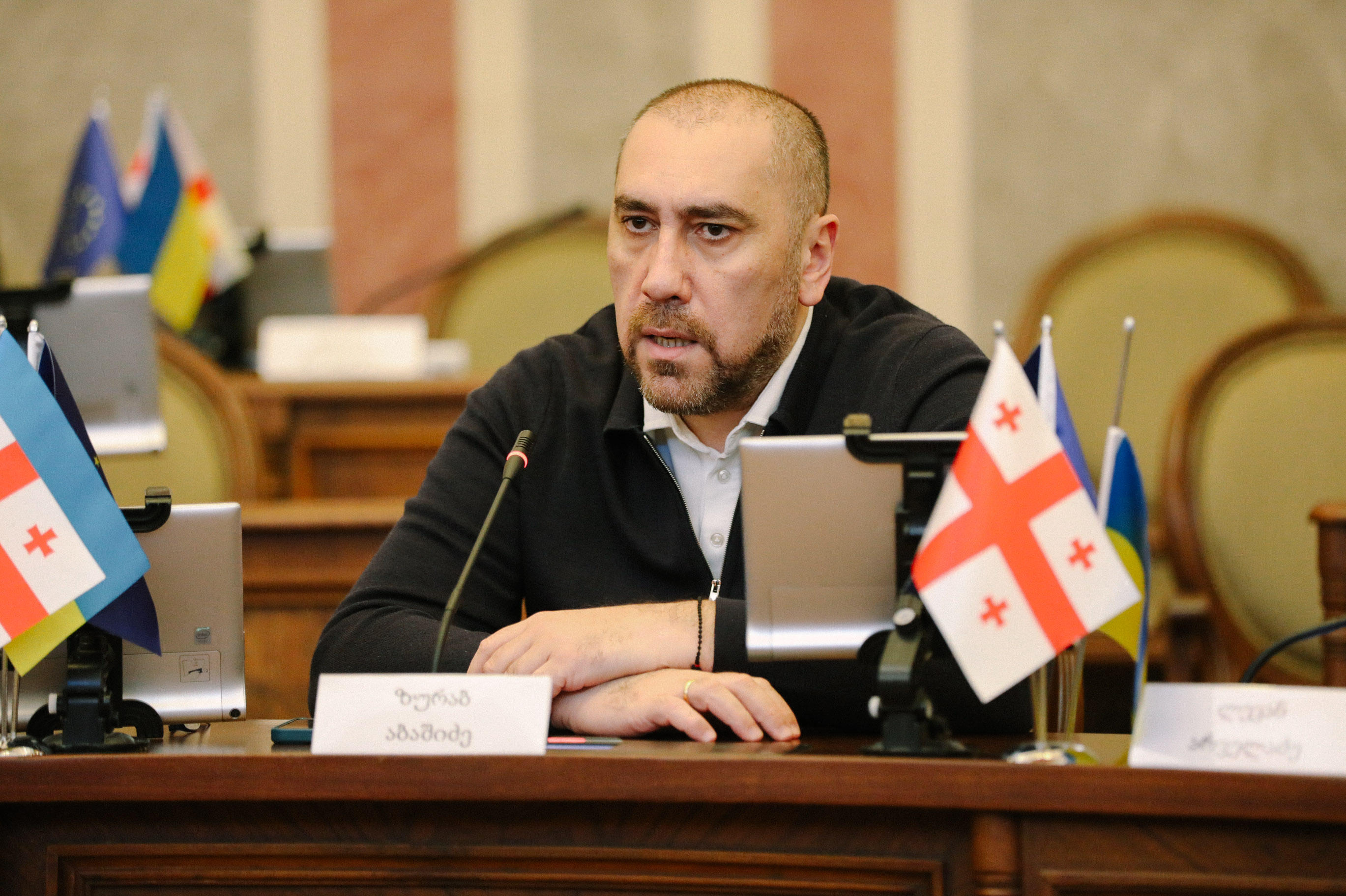 ზურაბ აბაშიძე - „ნაცმოძრაობას“ სურს საზოგადოებაში მორიგი არეულობის შემოტანა