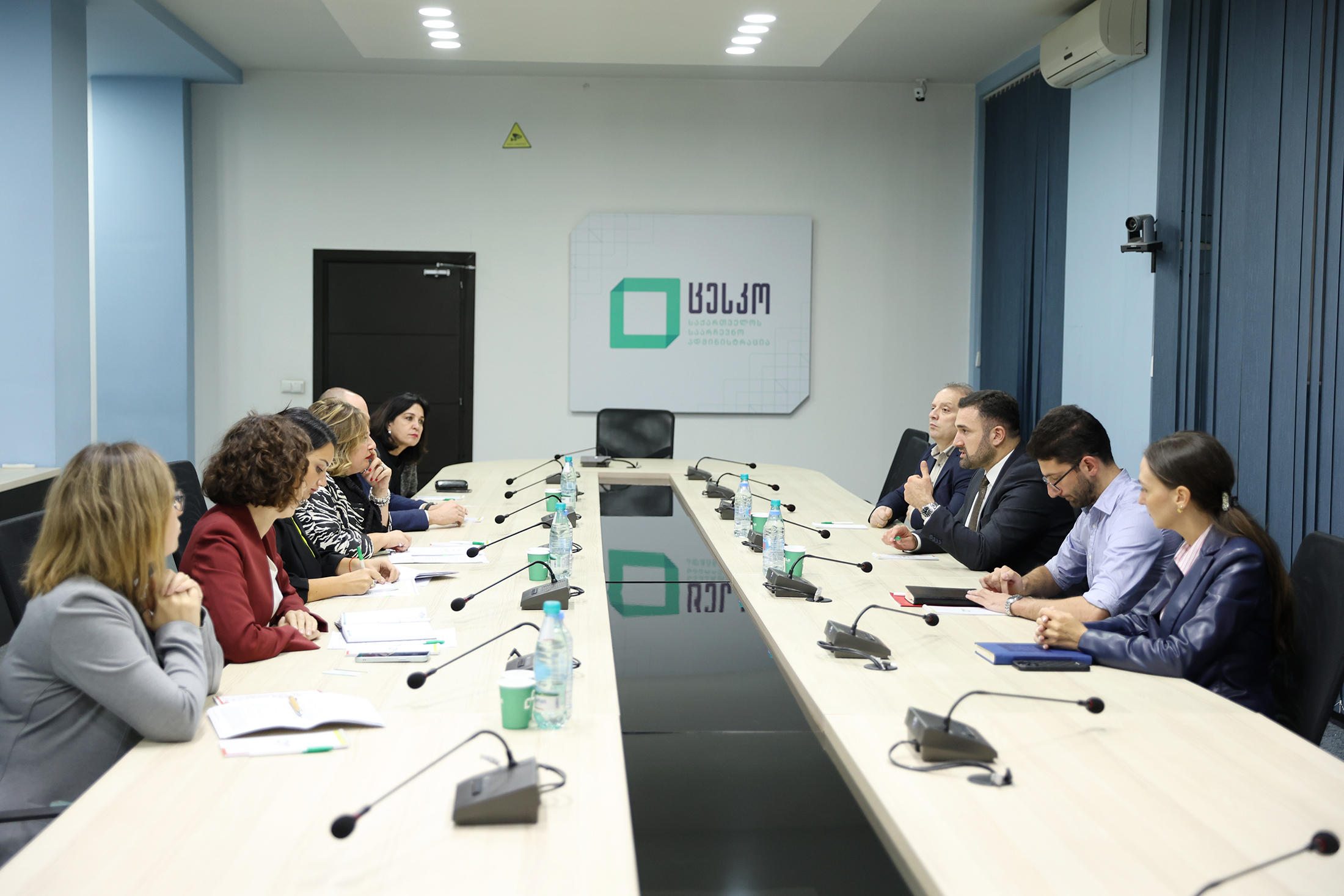 ცესკოში ამომრჩეველთა პერსონალურ მონაცემთა დაცვის საკითხებზე სამუშაო შეხვედრა გაიმართა