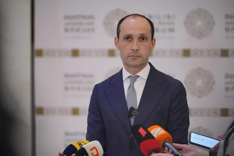 ეკონომიკის მინისტრი „ეიპიემ ტერმინალს ფოთის“ ინიციატივაზე - ვფიქრობ, ძალიან ახლოს ვართ პოზიციების დაახლოებასთან