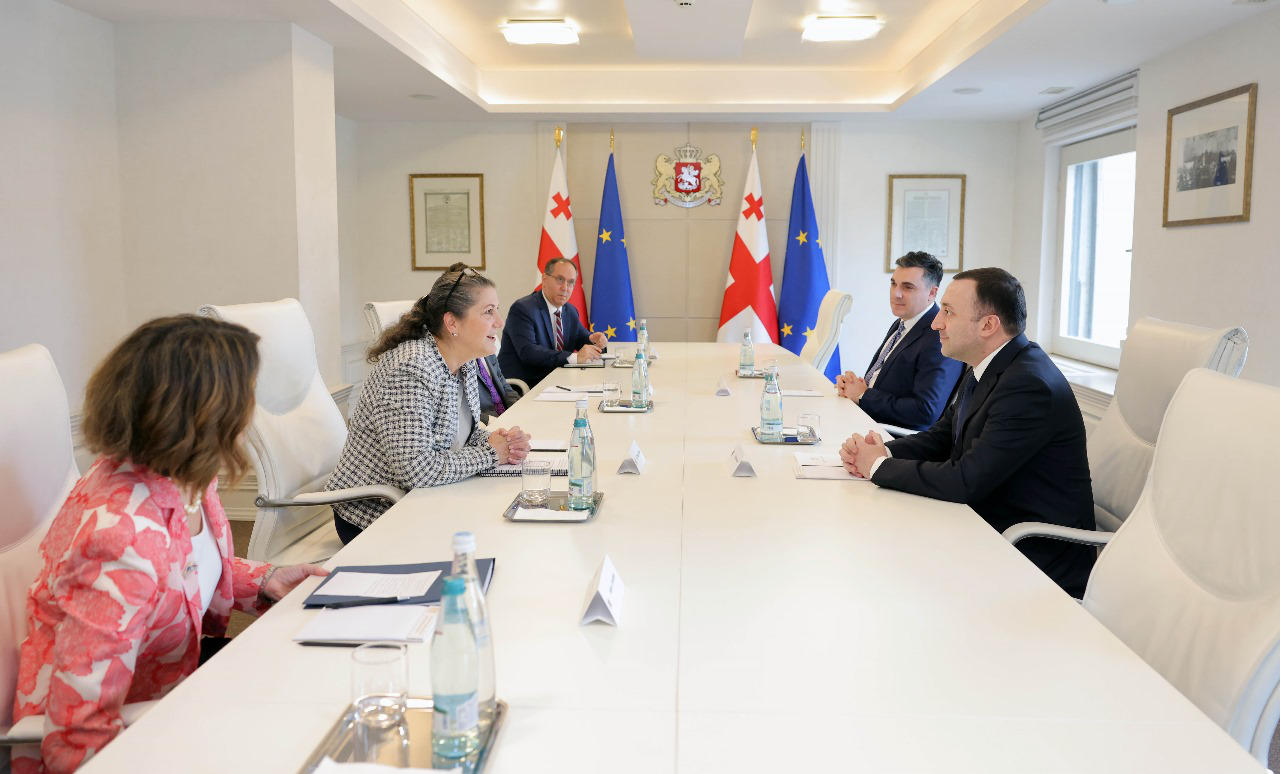საქართველოს პრემიერ-მინისტრი  USAID-ის ადმინისტრატორის მოადგილეს ევროპისა და ევრაზიის ქვეყნების დარგში, ერინ მაკკის შეხვდა