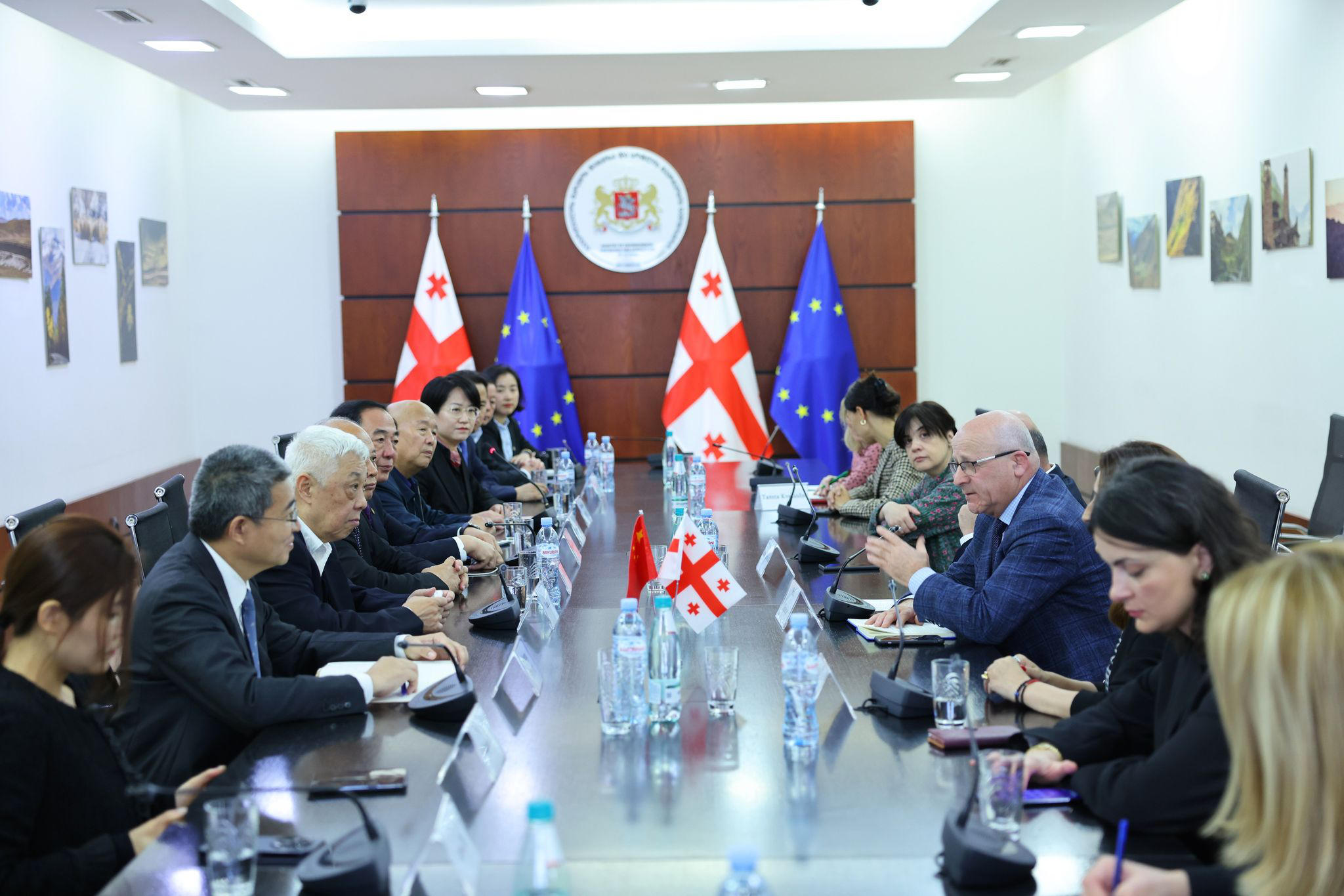 გარემოს დაცვისა და სოფლის მეურნეობის მინისტრის მოადგილე იური ნოზაძე ჩინეთის სახალხო რესპუბლიკის დელეგაციის წევრებს შეხვდა