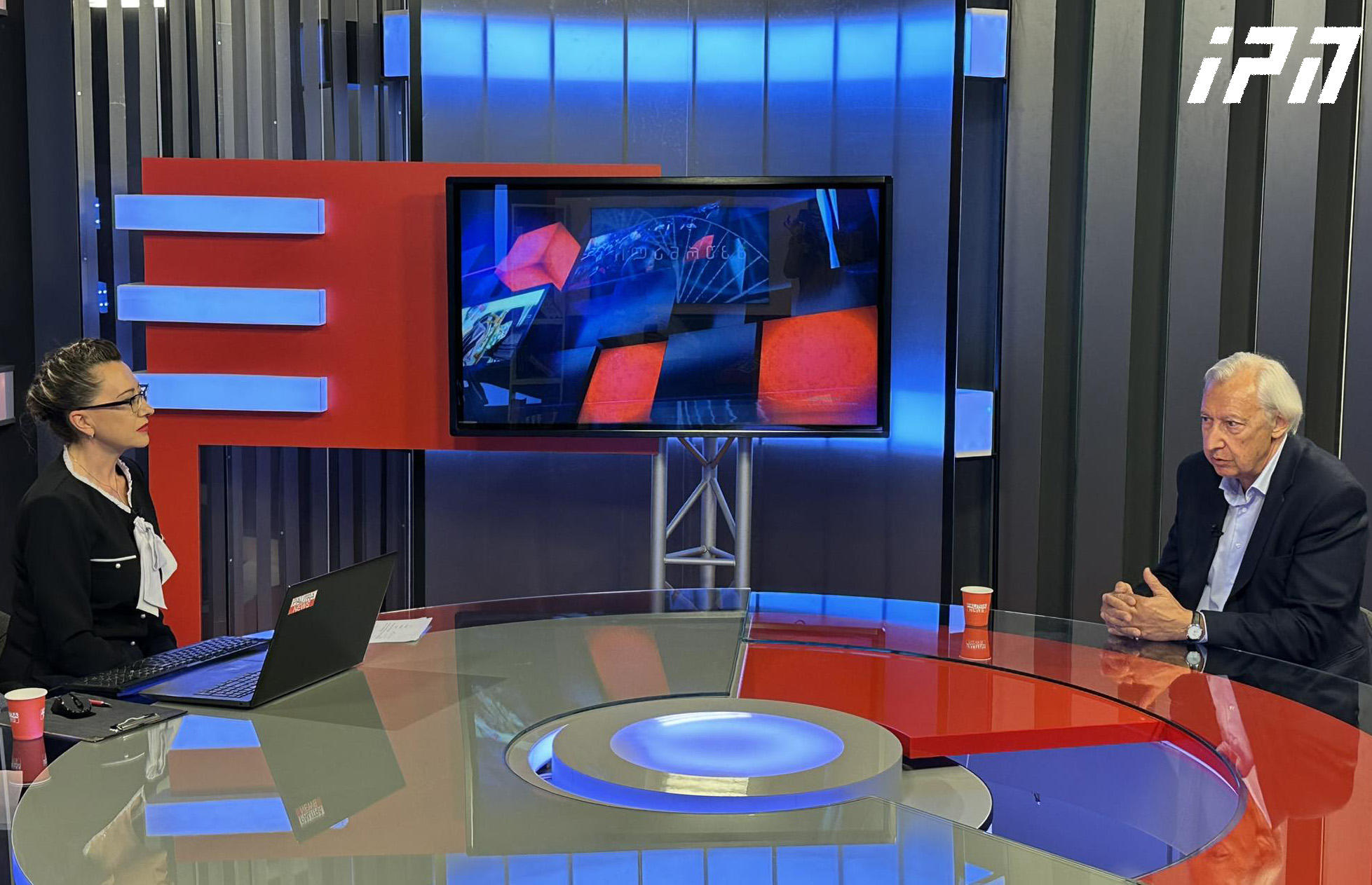 ოთარ ზურაბიშვილი - სალომე ზურაბიშვილი მშიშარა არ არის - ემუქრებიან ციხით და ფიქრობენ, რომ უკან დაიხევს, მაგრამ ევროინტეგრაციისთვის მისთვის წითელი ხაზები არ არსებობს, წავა იქ, სადაც საჭიროა - თუ ციხეში აღმოჩნდა, ამასაც გარისკავს