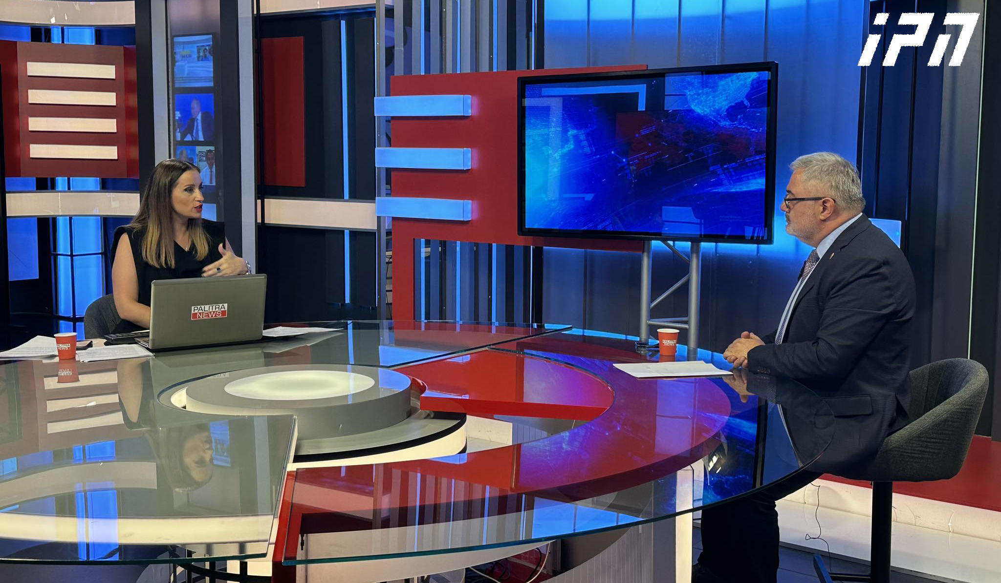 დავით უსუფაშვილი - პირველად, როცა სკოლის სახელმძღვანელოში ამოვიკითხე, რომ რომში იმპერატორმა ცხენი შეიყვანა პარლამენტში, ვერ გავაცნობიერე რაზე იყო საუბარი, ამ პარლამენტში ცხენები უკვე სანატრელია