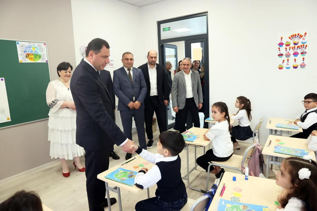 გიორგი ამილახვარმა 138-ე ახლად აშენებული საჯარო სკოლა გახსნა