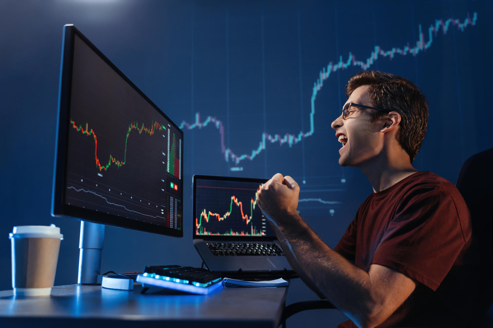 Bitcoin ტრეიდინგი: საფუძვლების სახელმძღვანელო ახალბედასთვის კრიპტო სამყაროში