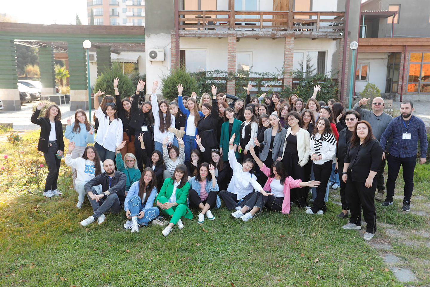 პროექტის „გოგონების გაძლიერება სოციალურ-ეკონომიკური მდგრადობისთვის“ ფარგლებში ტრენინგები ჩატარდა