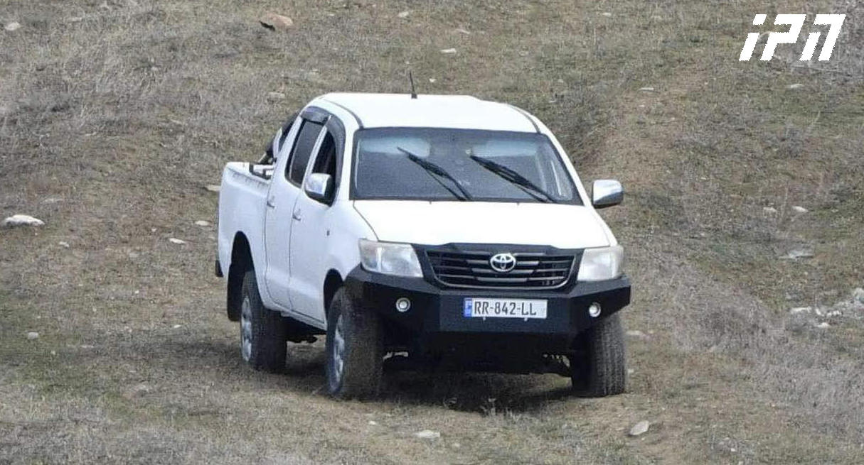 შიდა ქართლის პოლიციის დეპარტამენტის უფროსი - თამაზ გინტურის ავტომანქანა გადმოვიყვანეთ, ამჟამად უტარდება ექსპერტიზა - მანქანას რამდენიმე ტყვია აქვს მოხვედრილი, სისხლის კვალიც არის