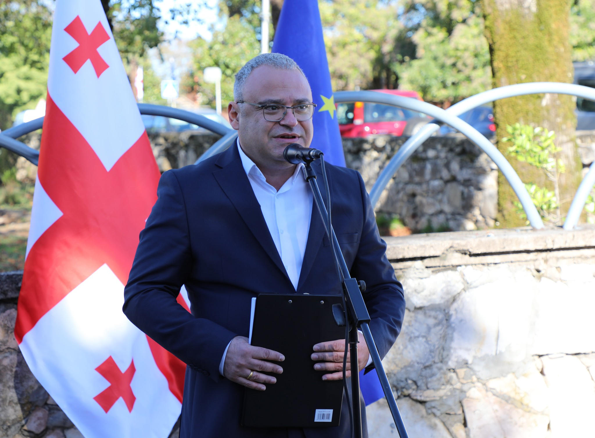მამუკა წოწერიამ, მუნიციპალიტეტში გაწეული საქმიანობის ერთწლიანი ანგარიში ნარაზენის ადმინისტრაციულ ერთეულში წარადგინა
