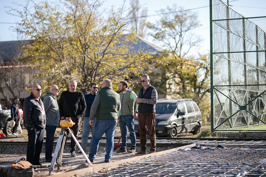 ლილოში 80-მდე ავტოფარეხის დემონტაჟი ხორციელდება და მათ ადგილას რეკრეაციული სივრცე ეწყობა