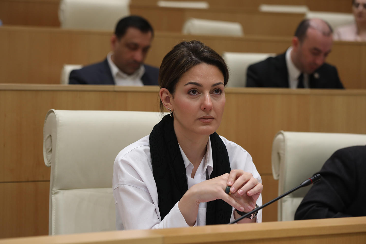 დეპუტატი ქეთევან თურაზაშვილი საზოგადოებას მიმართავს, პიროტექნიკის გამოყენებაზე უარი თქვას