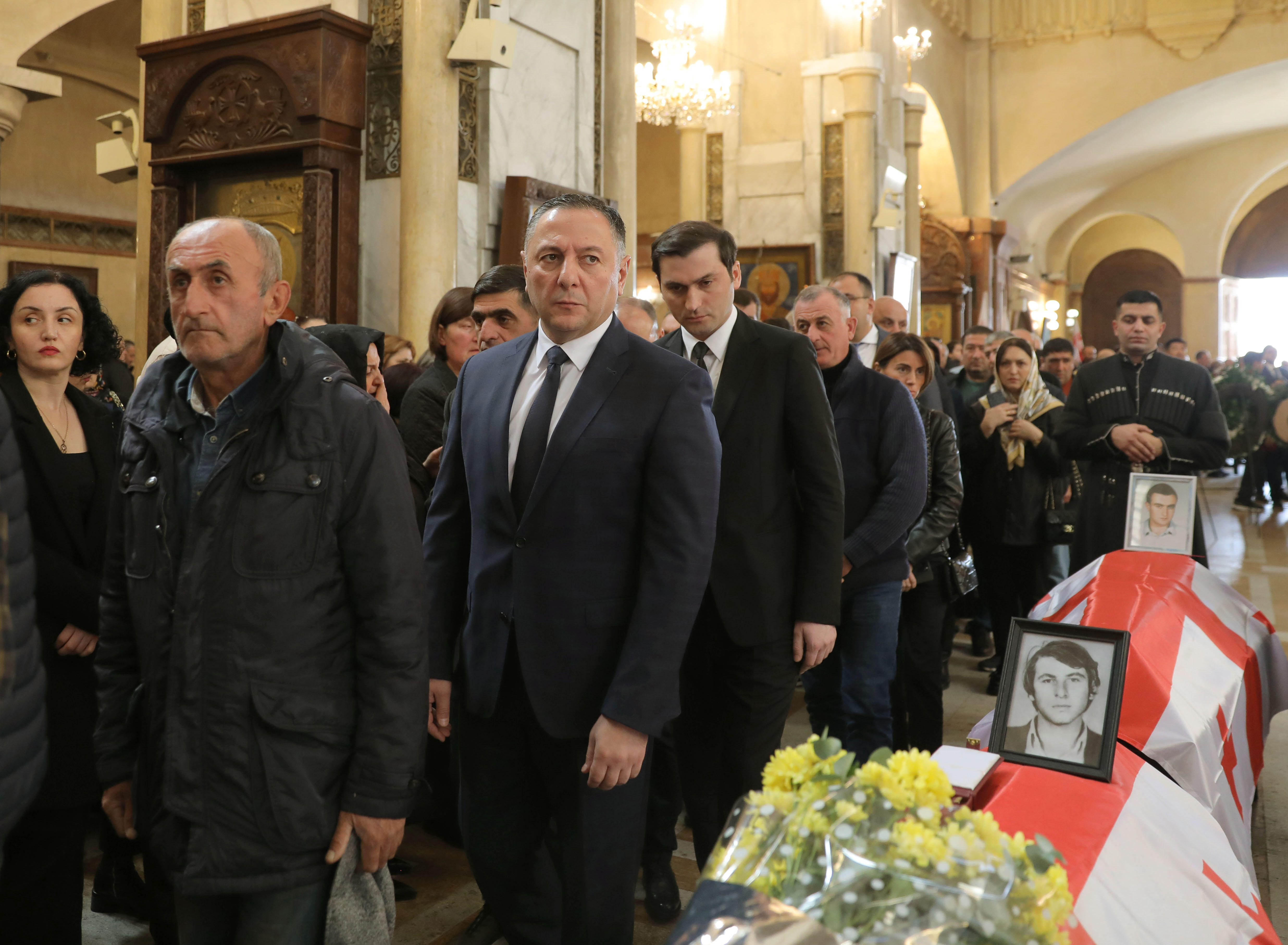 შინაგან საქმეთა მინისტრი ოკუპირებული აფხაზეთიდან გადმოსვენებული პირების სამოქალაქო პანაშვიდს დაესწრო