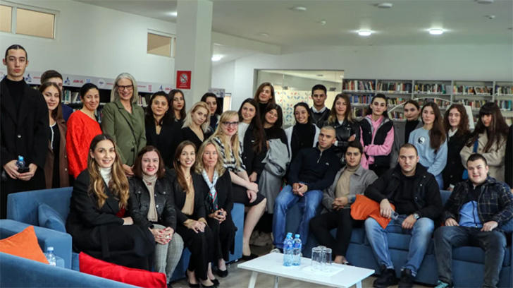 IBSU-ში ამერიკელი და ქართველი მოსამართლეების ერთობლივი ლექცია ჩატარდა