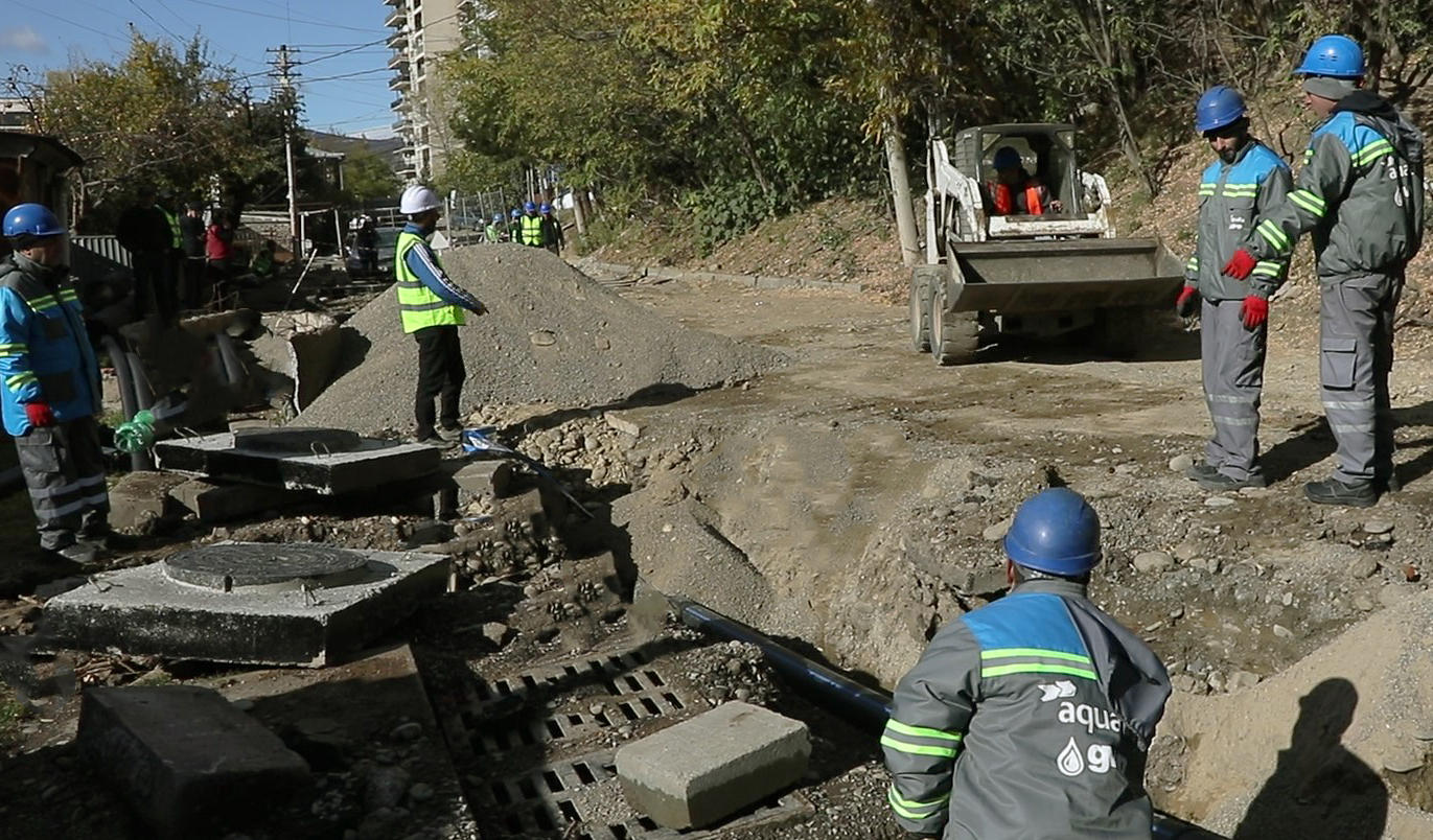 „ჯივიპი“ დოდაშვილის ქუჩაზე წყალმომარაგების ქსელზე  სარეაბილიტაციო სამუშაოებს ატარებს