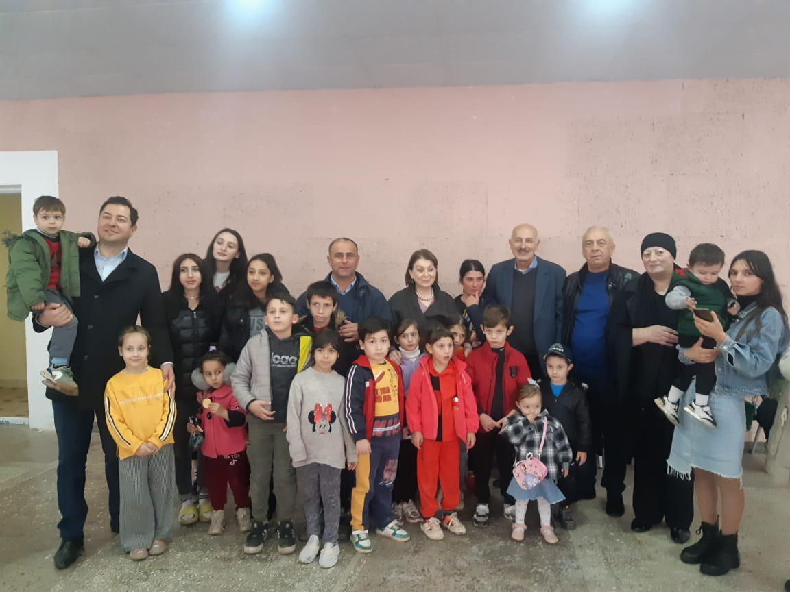 წალენჯიხის მუნიციპალიტეტის სოფელ ფოცხოში საქველმოქმედო აქცია გაიმართა