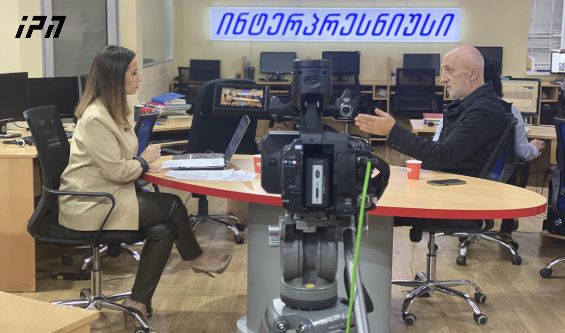 გია ხუხაშვილი - პრეზიდენტს შეუძლია, სერიოზული როლი ითამაშოს ალტერნატიული პოლიტიკური ცენტრების ფორმირების პროცესში, ის შეიძლება პოლიტიკური პროცესების სერიოზული ორთქლმავალი გახდეს