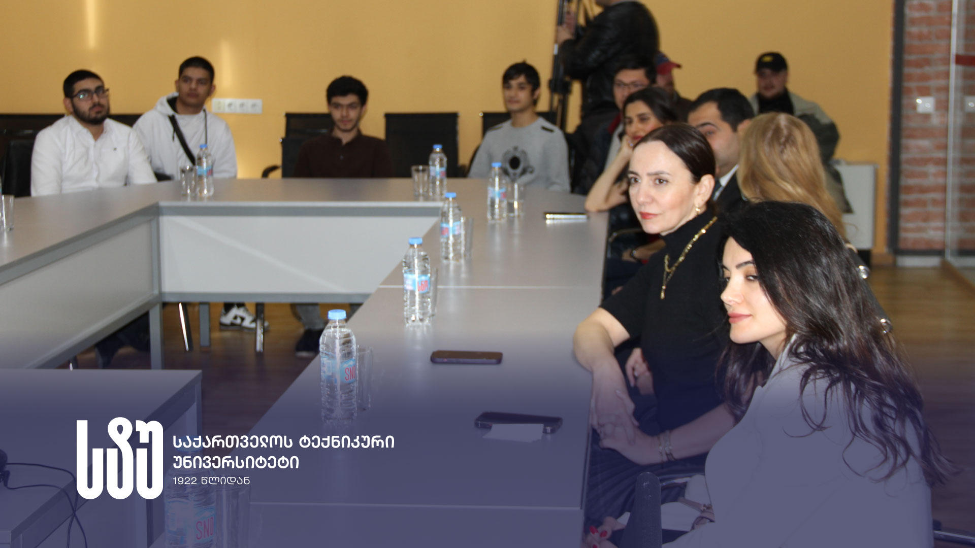საქართველოს ტექნიკური უნივერსიტეტის რექტორი, აკადემიკოსი დავით გურგენიძე აზერბაიჯანის დიპლომატიური აკადემიის ვიცე-რექტორს შეხვდა