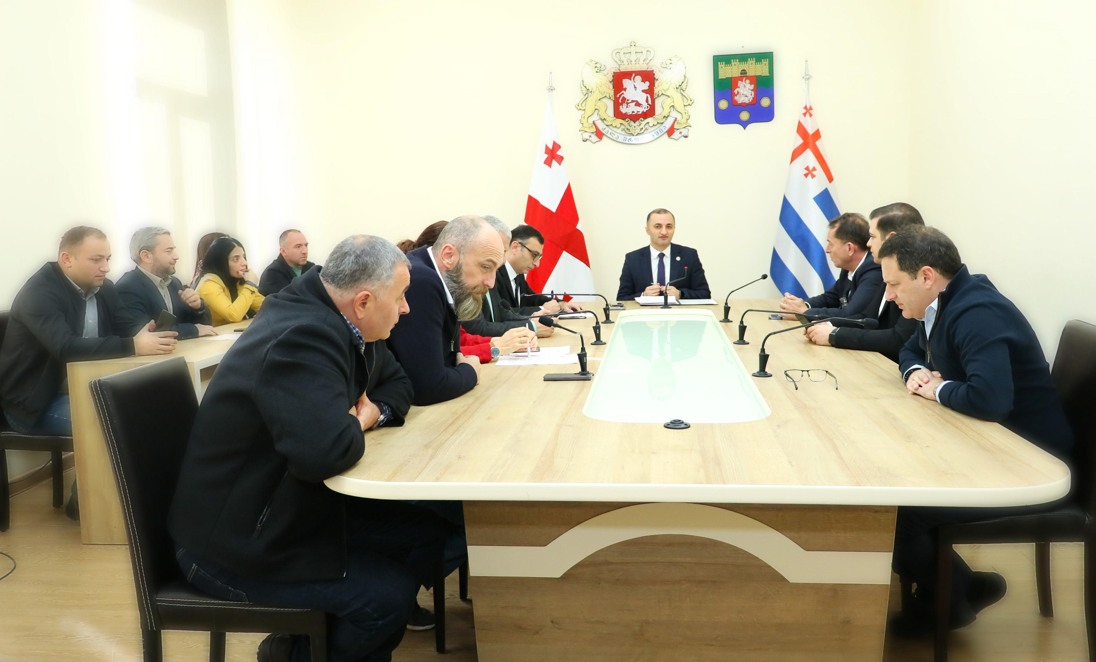 აჭარის უმაღლეს საბჭოში „აჭარის ავტონომიური რესპუბლიკის 2023 წლის რესპუბლიკური ბიუჯეტის შესახებ“ კანონში შესატანი ცვლილების თაობაზე კანონპროექტის განხილვის პროცედურები იწყება