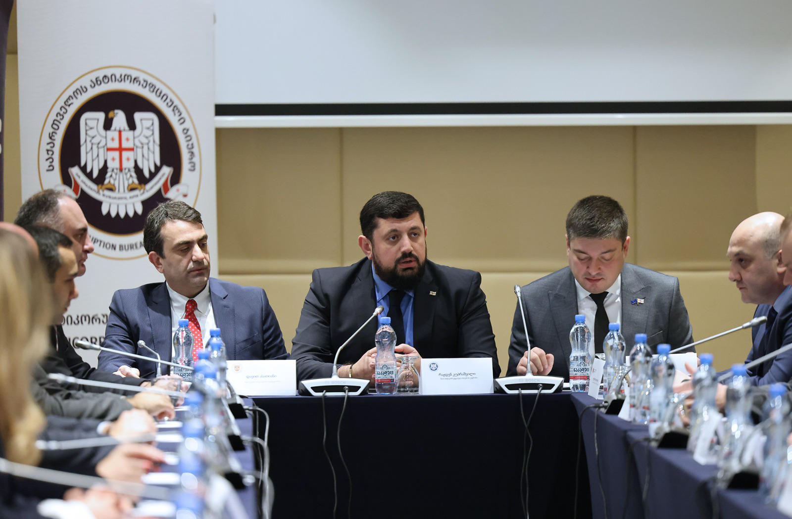 ანტიკორუფციული ბიუროს ორგანიზებით მამხილებელთა დაცვის მექანიზმების გაძლიერებასთან დაკავშირებით სამუშაო შეხვედრა გაიმართა